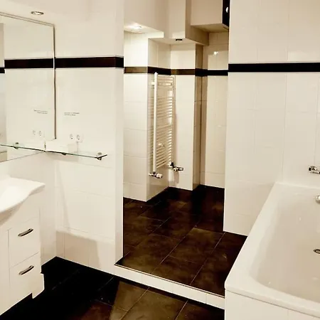 210 M2 Loft Mit Terasse 2b 3r Kreuzberg * Berlin