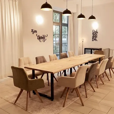 210 M2 Loft Mit Terasse 2b 3r Kreuzberg Apartman *