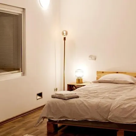 210 M2 Loft Mit Terasse 2b 3r Kreuzberg