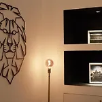 210 M2 Loft Mit Terasse 2b 3r Kreuzberg شقة *