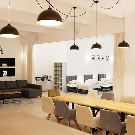 210 M2 Loft Mit Terasse 2b 3r Kreuzberg Apartment