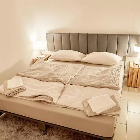 Apartment 210 M2 Loft Mit Terasse 2b 3r Kreuzberg *