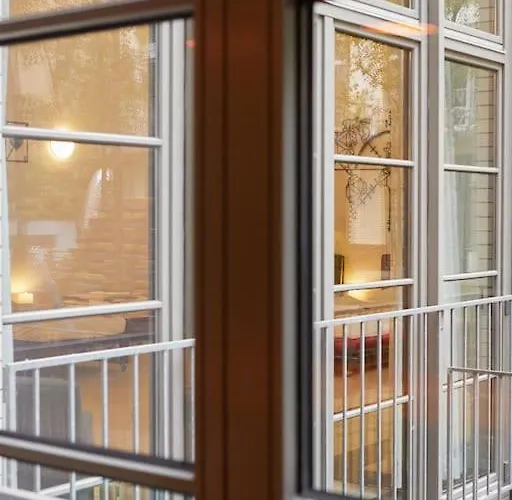 210 M2 Loft Mit Terasse 2b 3r Kreuzberg Lägenhet *