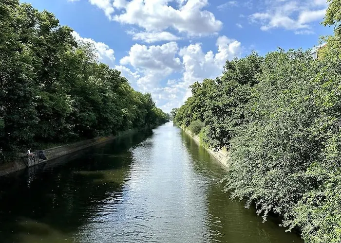 210 M2 Loft Mit Terasse 2b 3r Kreuzberg Apartment
